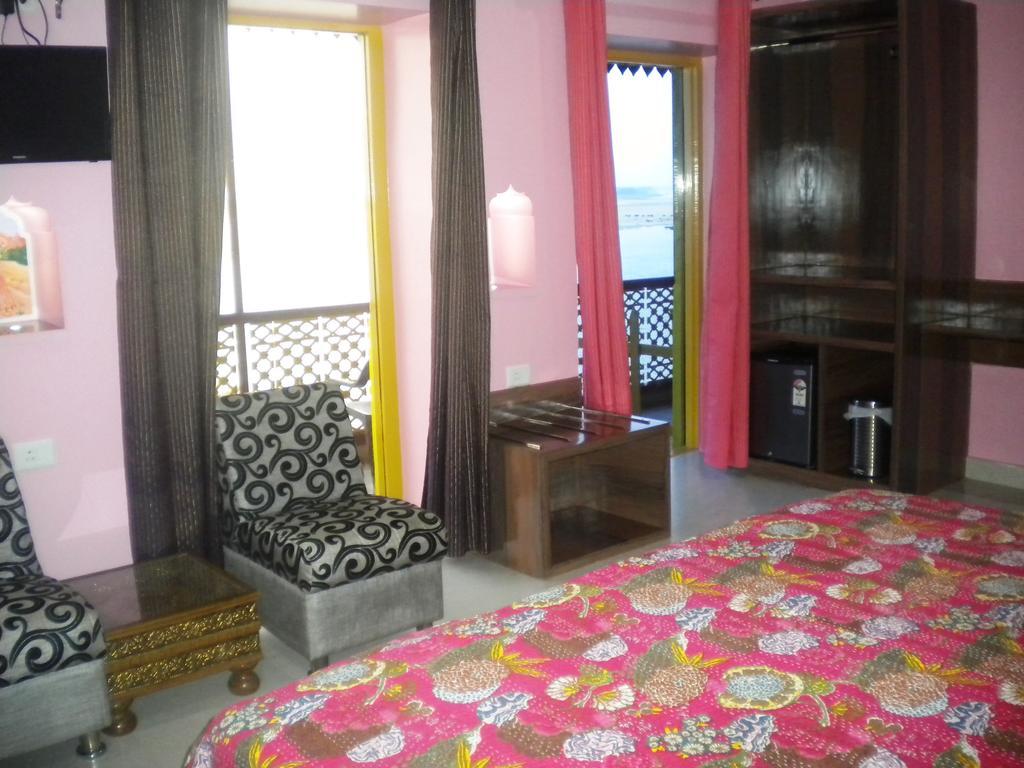 Ganpati 3* Varanasi